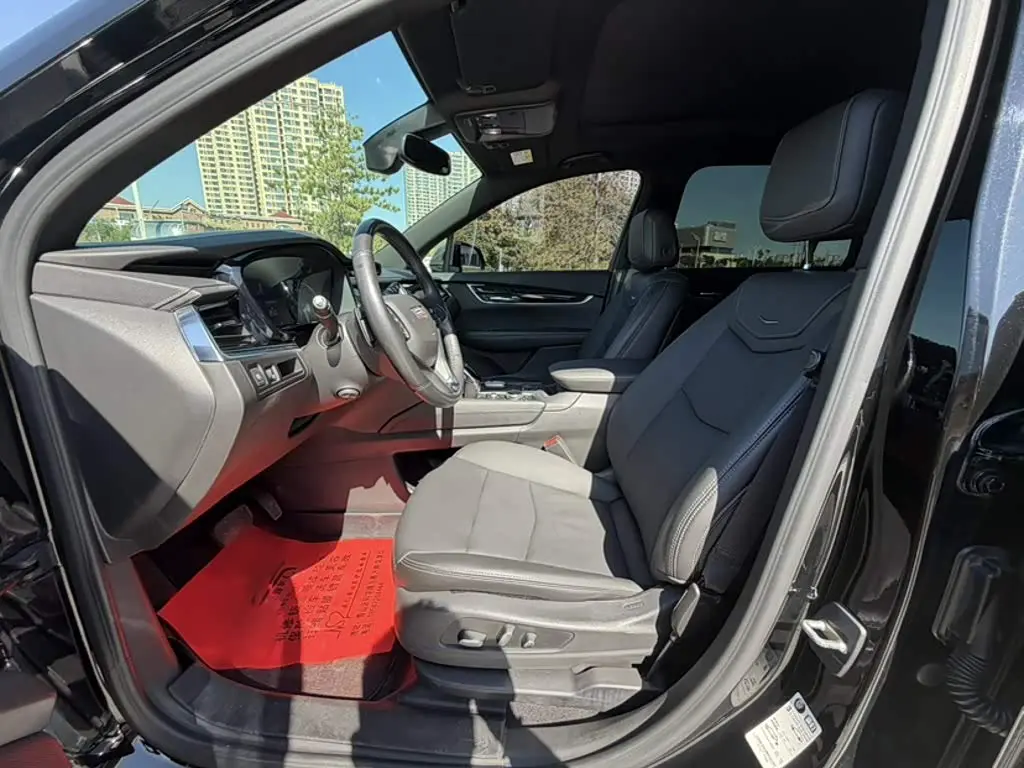 Cadillac XT6 2020 — Photo 13/14