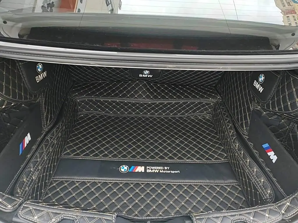BMW 1 Series 2023 — Photo 19/20