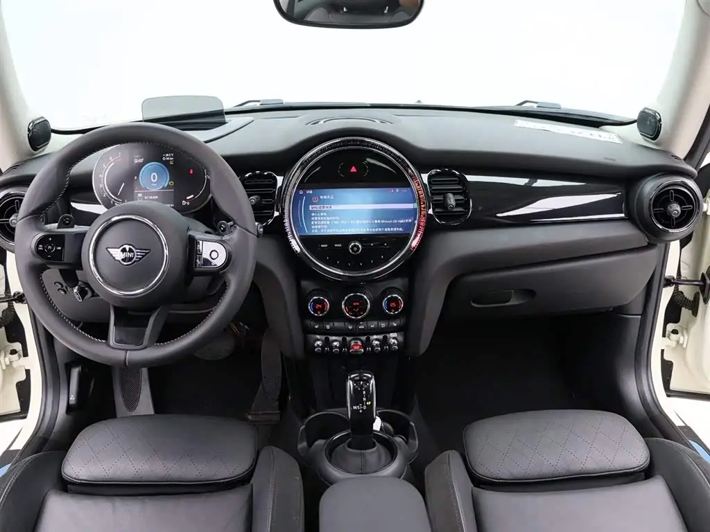 MINI MINI 2022 — Photo 12/20