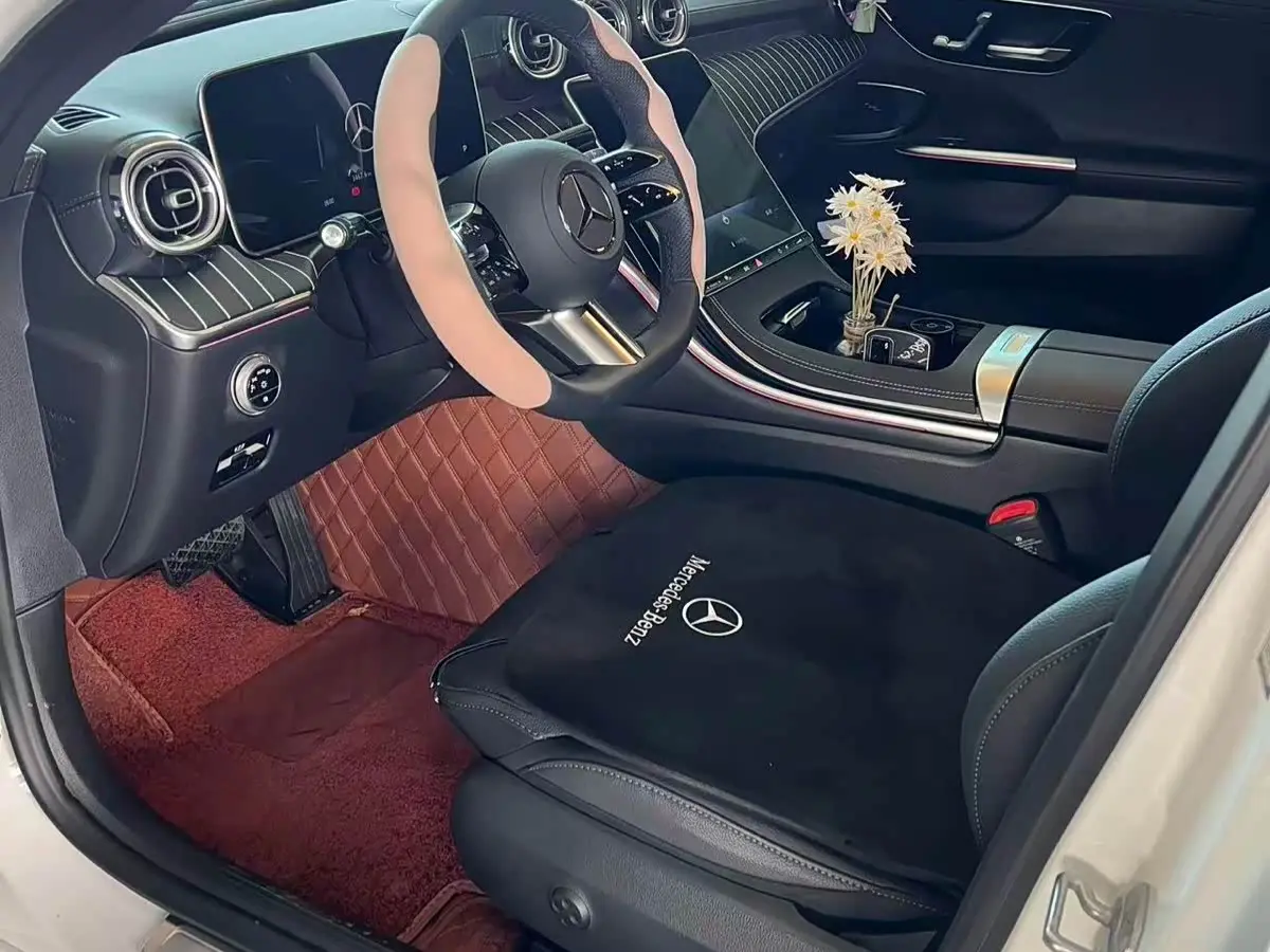 Mercedes-Benz C-Class 2025 — Şəkil 5/11