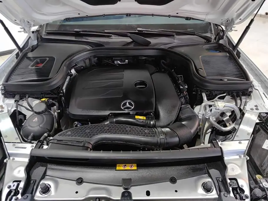 Mercedes-Benz GLC 2021 — Photo 10/16