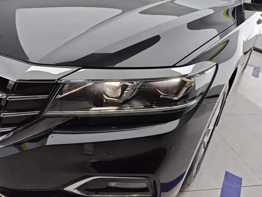 Volkswagen Passat 2019 — Фото 5/16