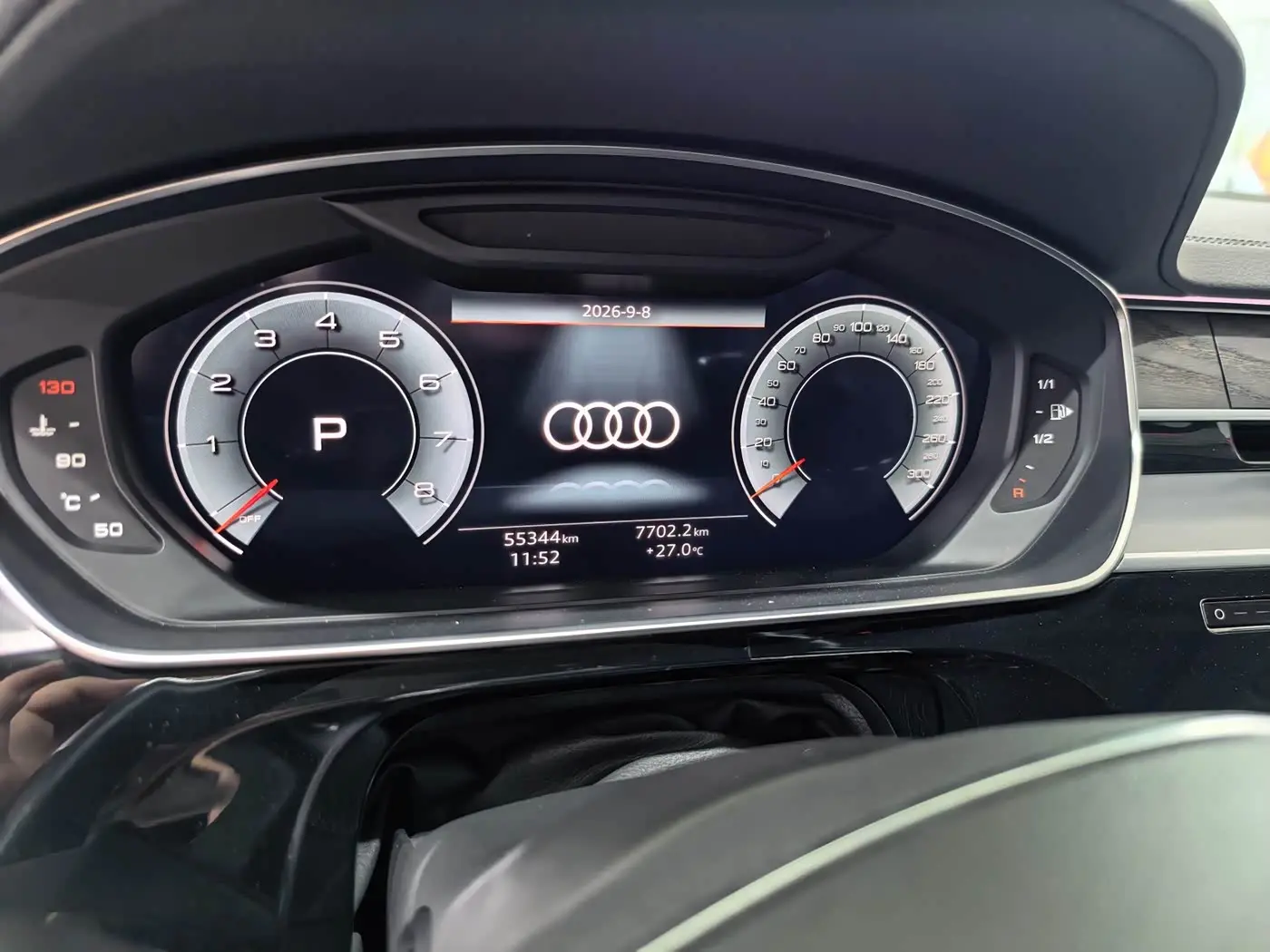 Audi A8 2022 — Фото 9/9