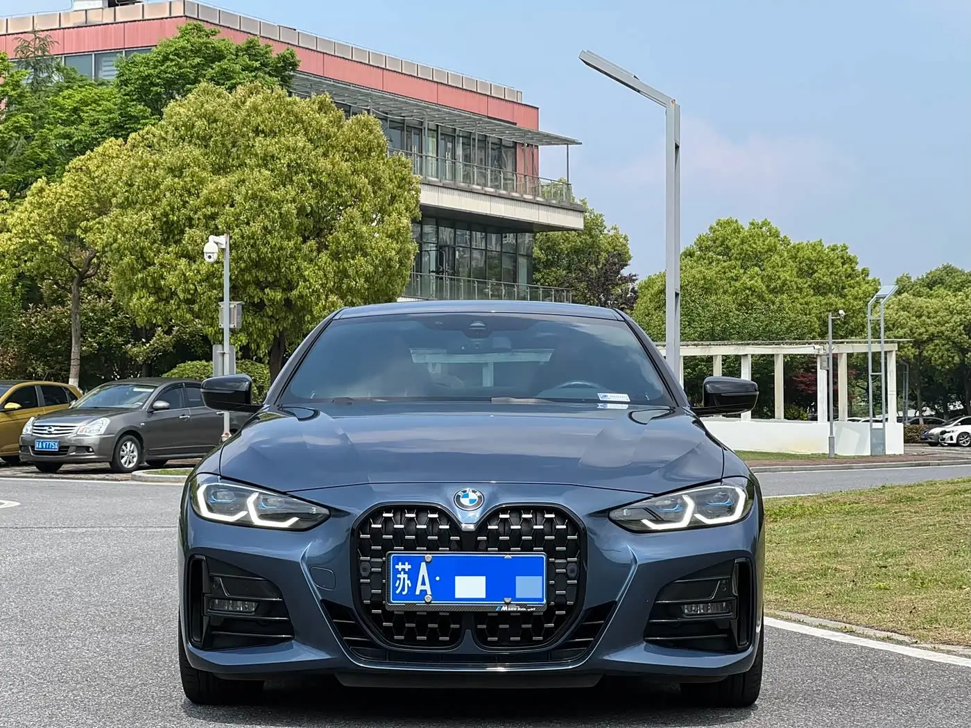 BMW 4 Series 2022 — Photo 2/19