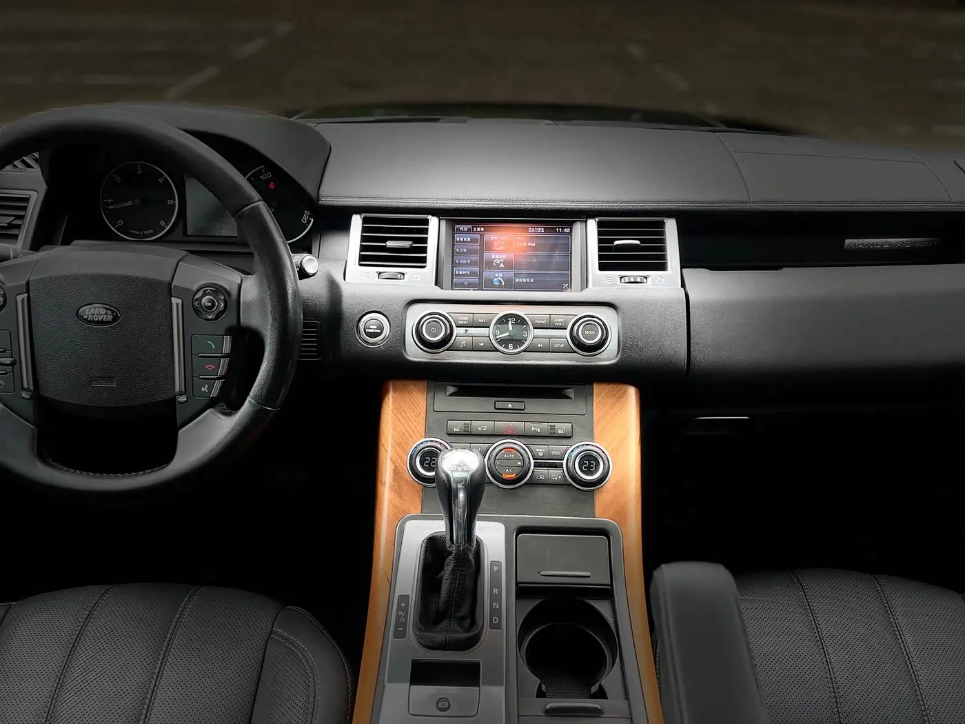 Land Rover Range Rover Sport 2012 — Şəkil 7/19