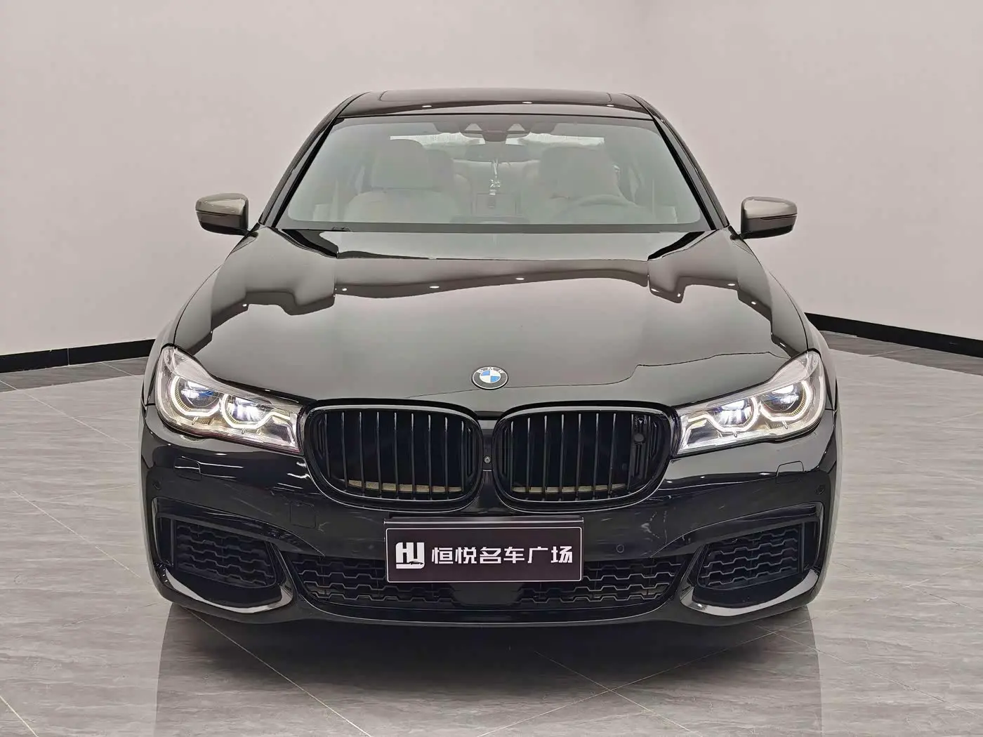 BMW 7 Series 2015 — Фото 2/18