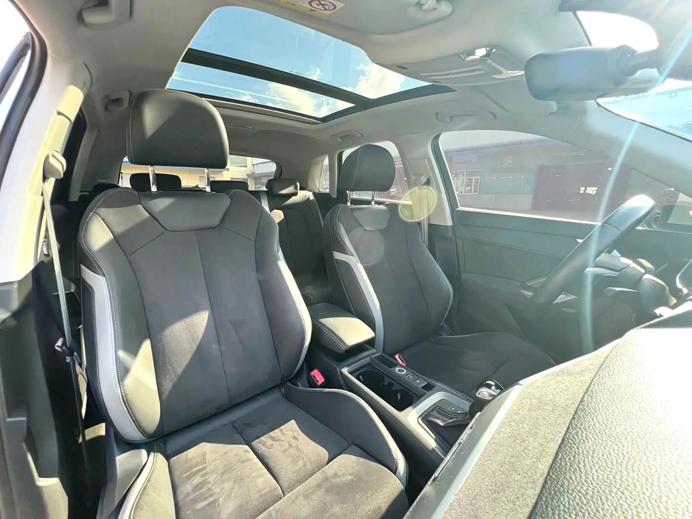 Audi Q3 2022 — Photo 13/20
