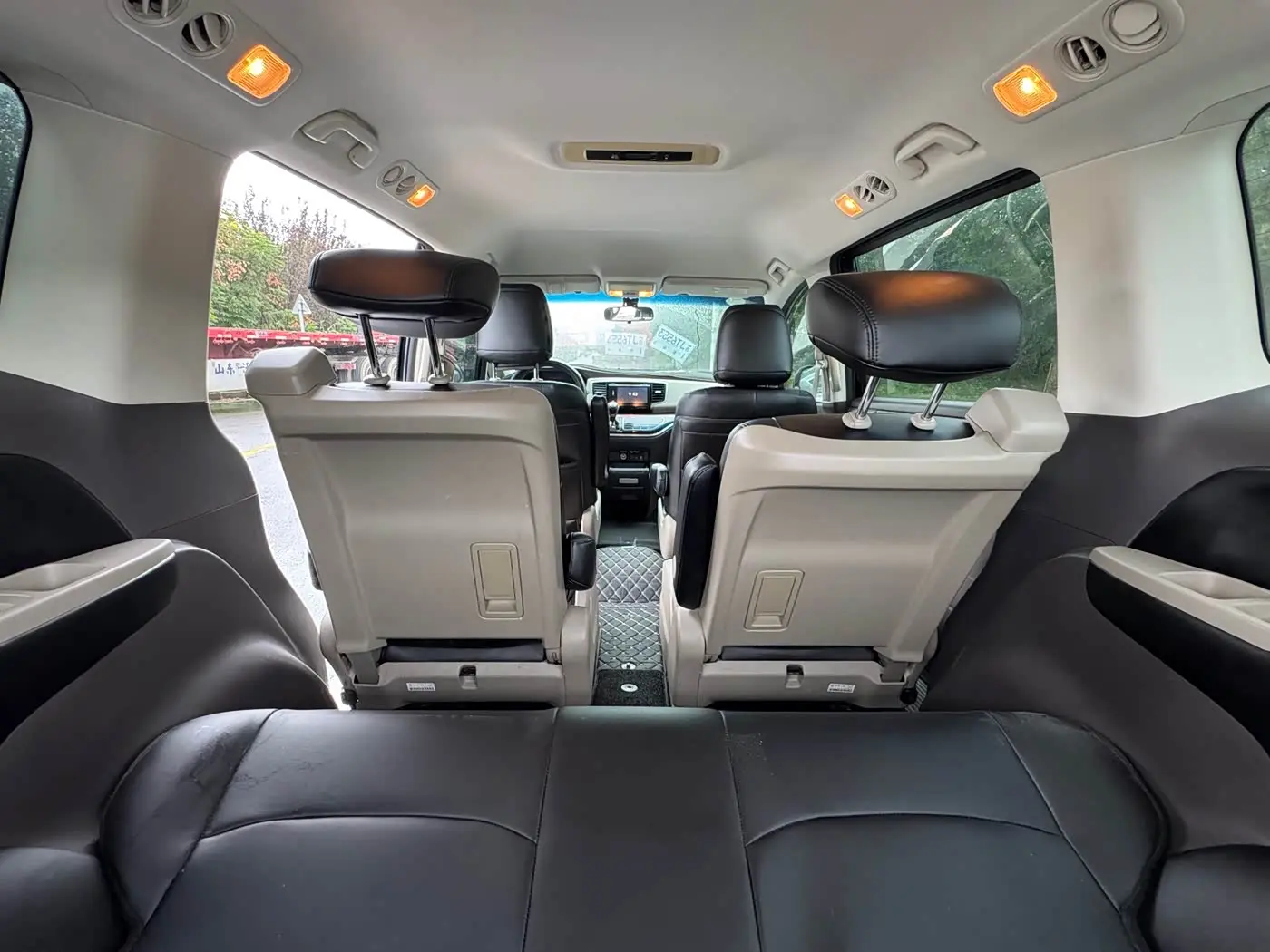 Honda Odyssey 2016 — Şəkil 10/15