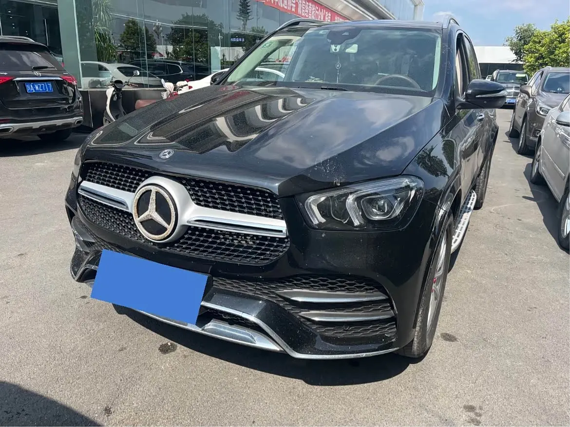 Mercedes-Benz GLE 2020 — Фото 1/9