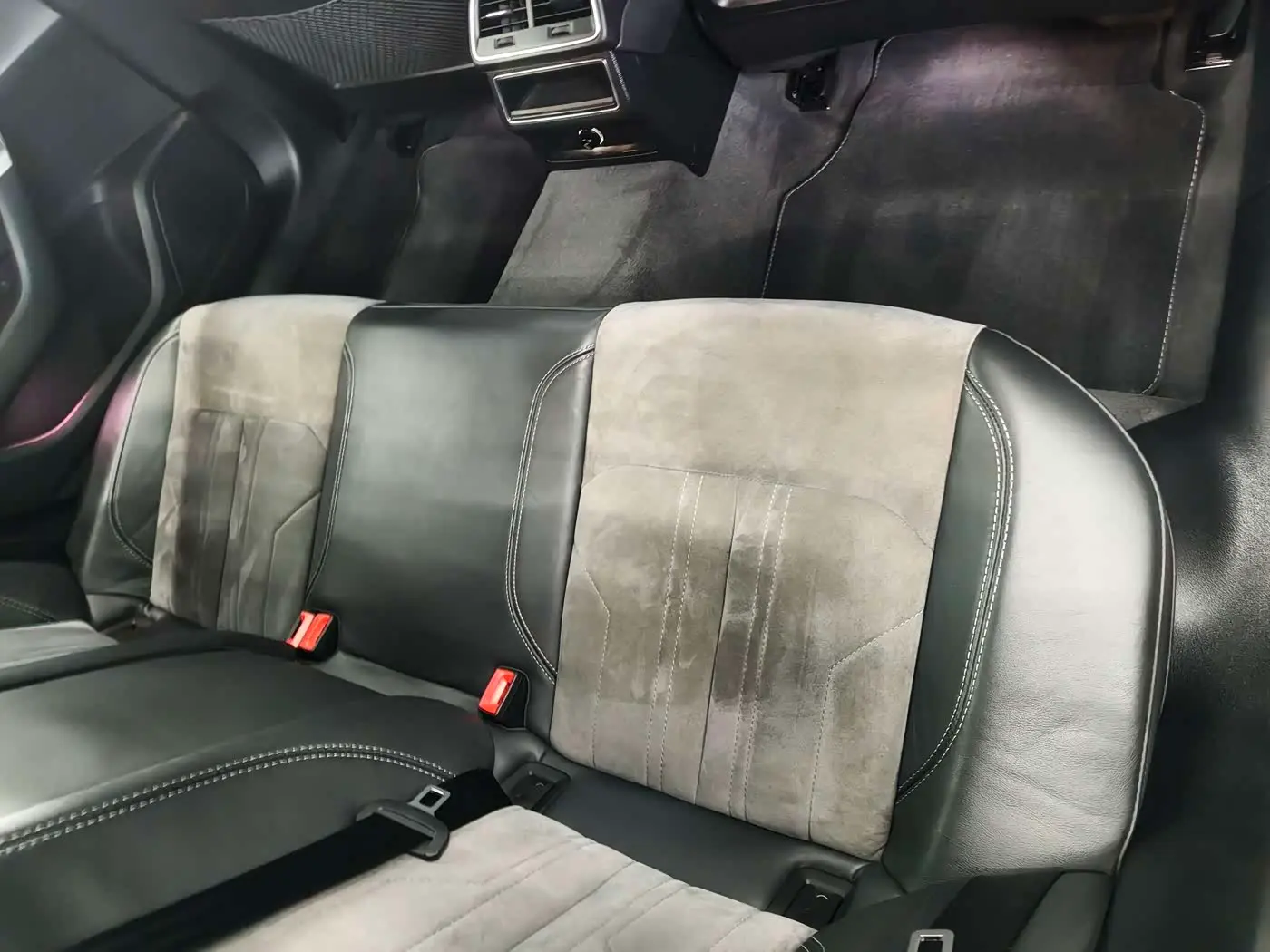 Audi A6L 2021 — Photo 18/20