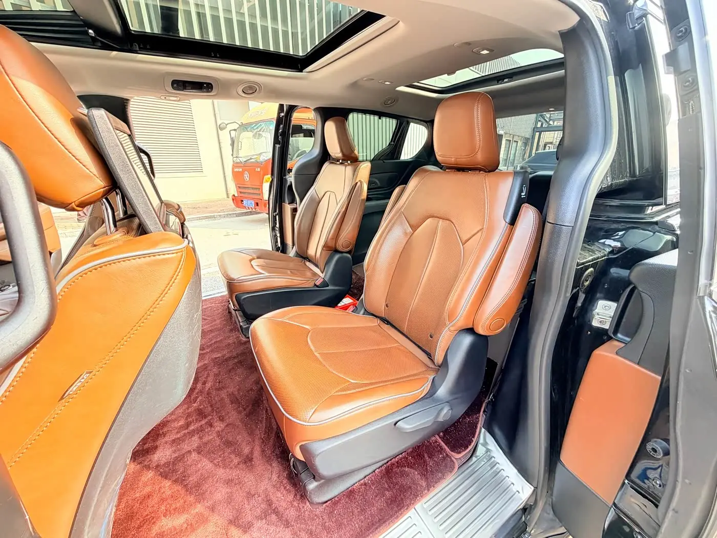 Chrysler Grand Voyager 2019 — Şəkil 7/17