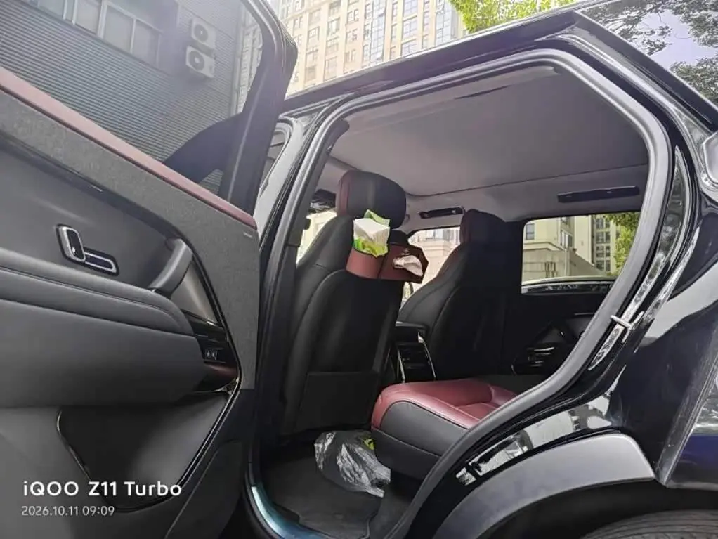 Land Rover Range Rover Sport 2024 — Photo 4/5