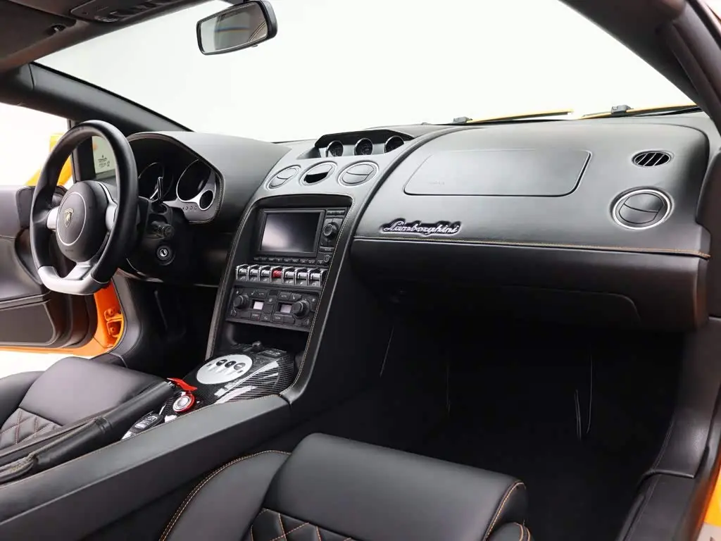 Lamborghini Gallardo 2011 — Şəkil 13/20