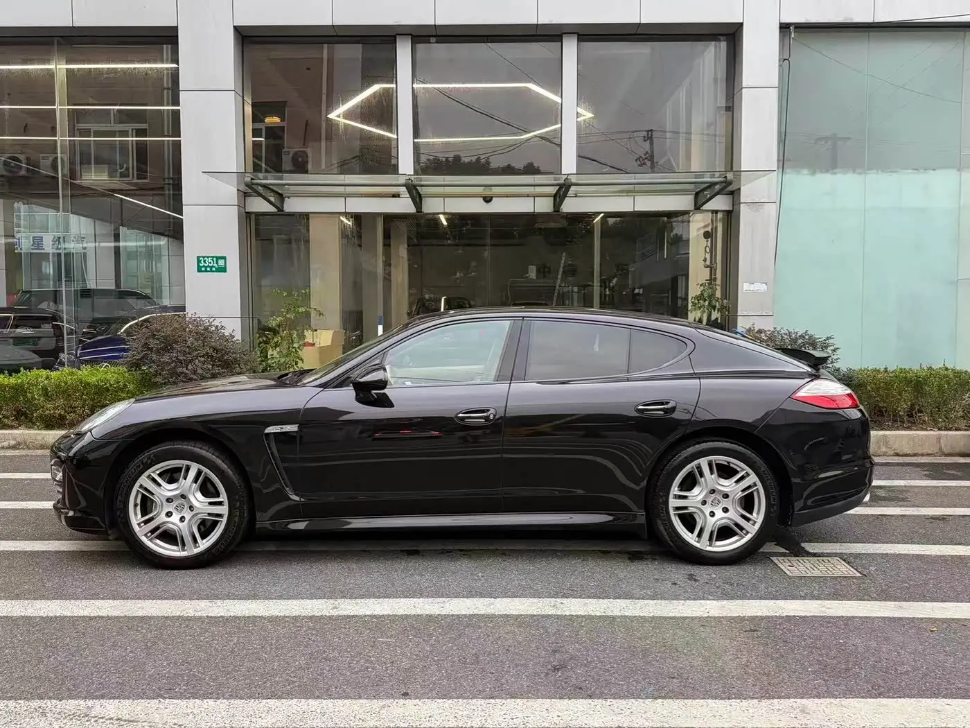 Porsche Panamera 2010 — Photo 3/13