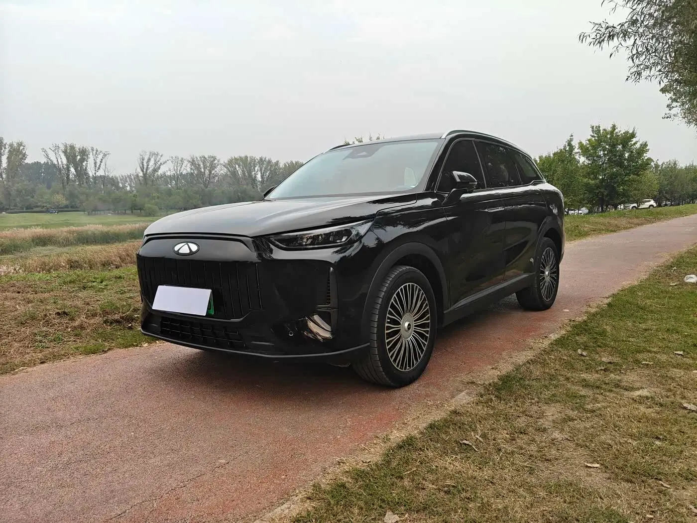 Chery Fengyun Fengyun T9 2024 — Şəkil 1/9