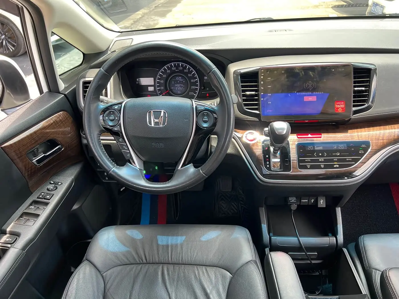 Honda Odyssey 2018 — Photo 7/16