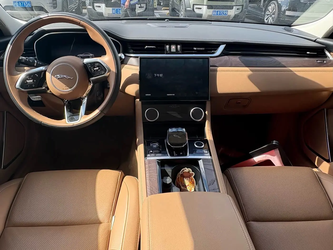 Jaguar XFL 2025 — Photo 9/9