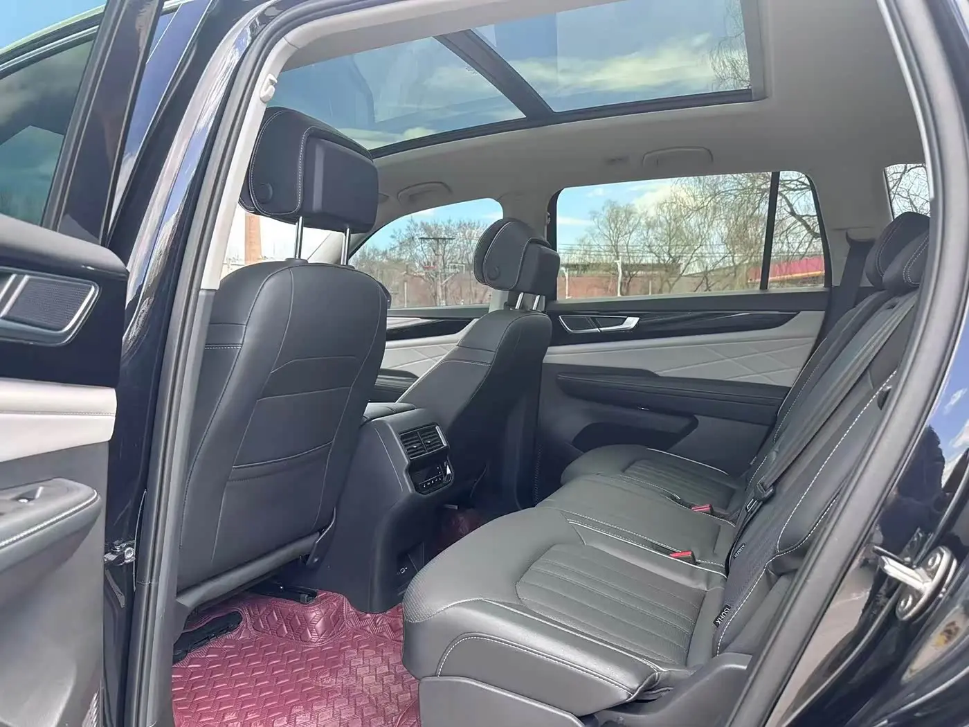 Volkswagen Teramont 2022 — Photo 6/17