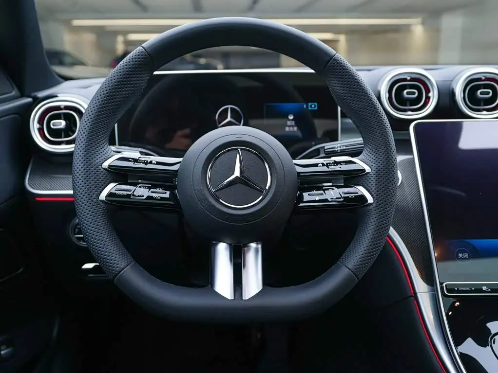 Mercedes-Benz C-Class 2024 — Фото 18/20