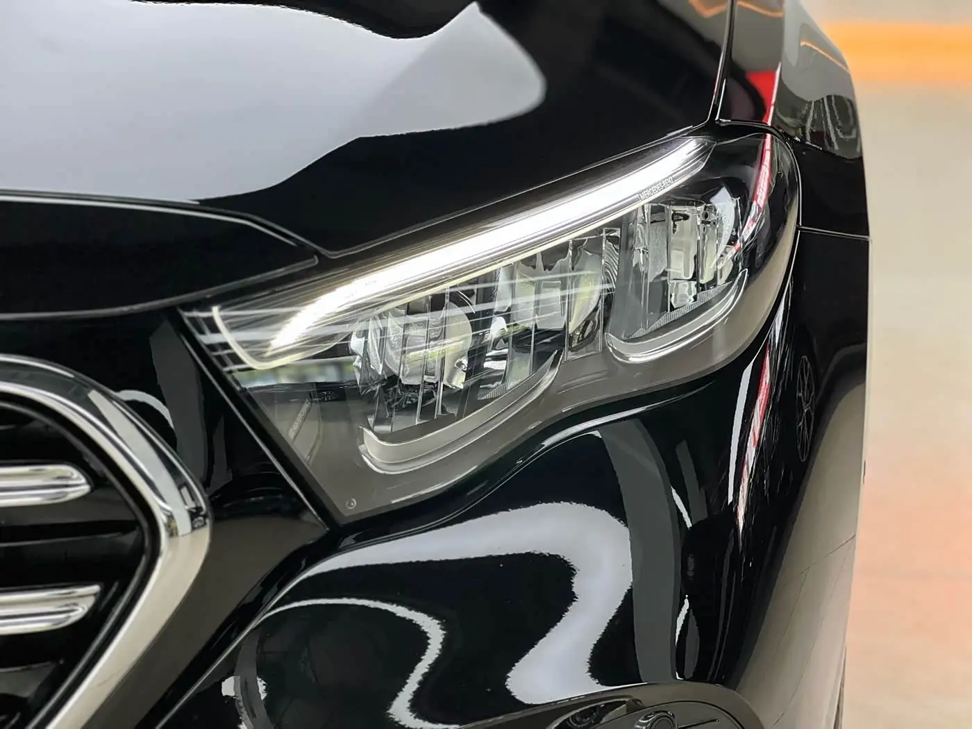 Mercedes-Benz E-Class 2025 — Photo 16/20