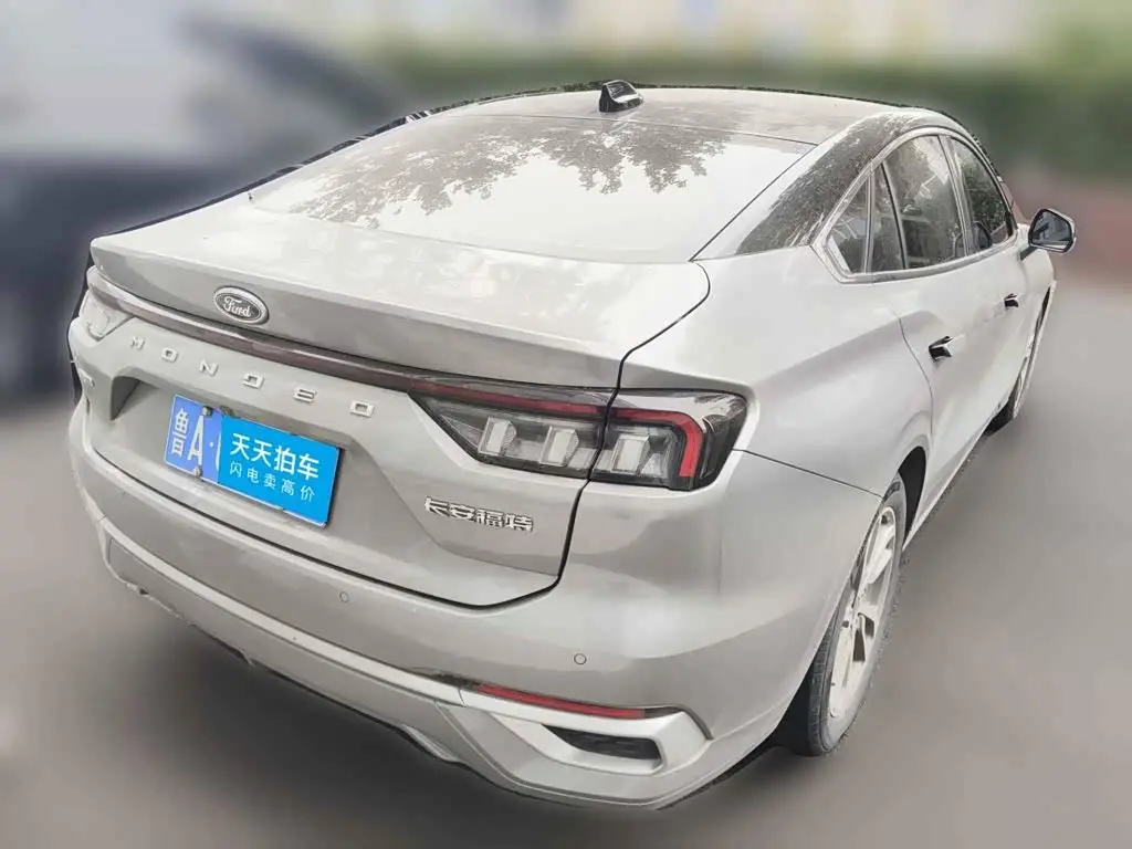 Ford Mondeo 2022 — Фото 2/13