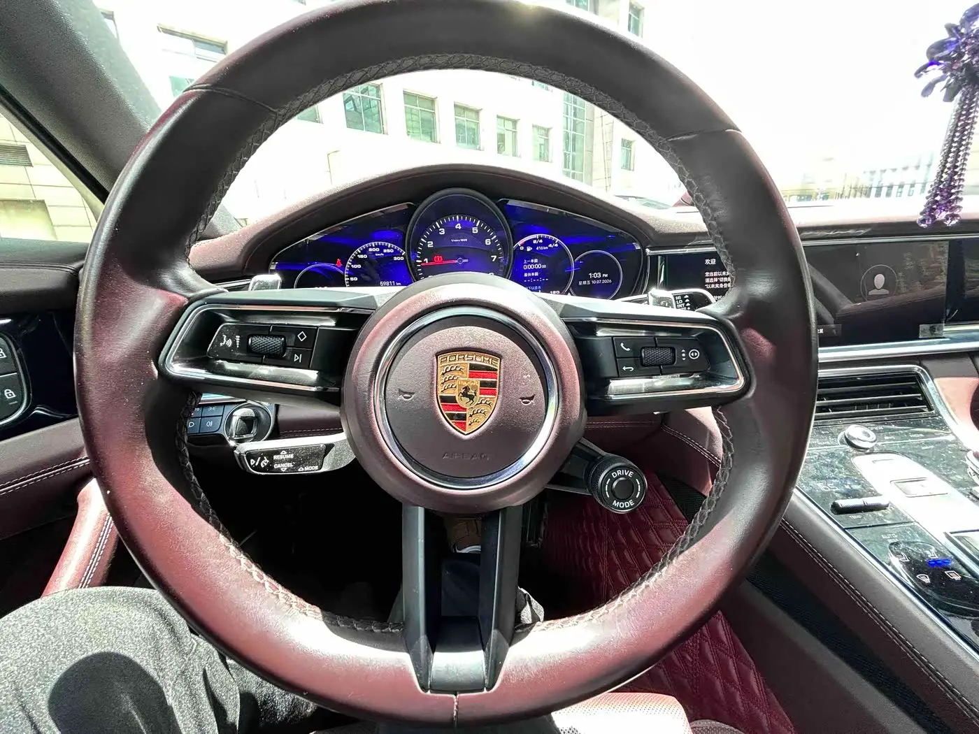 Porsche Panamera 2023 — Photo 13/20