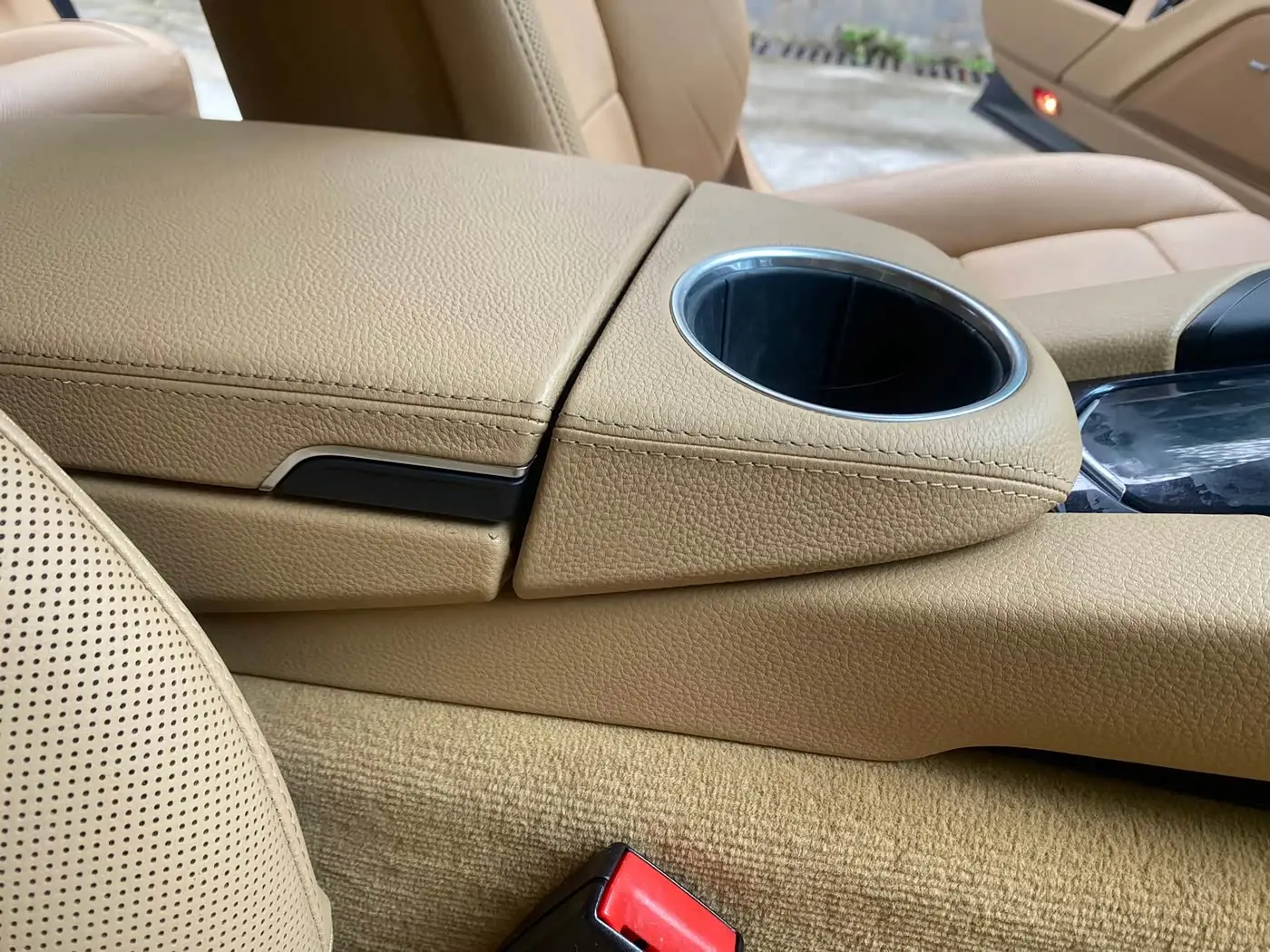 Porsche Panamera 2011 — Photo 16/20