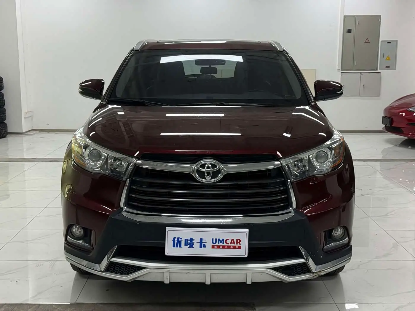Toyota Highlander 2016 — Фото 2/17