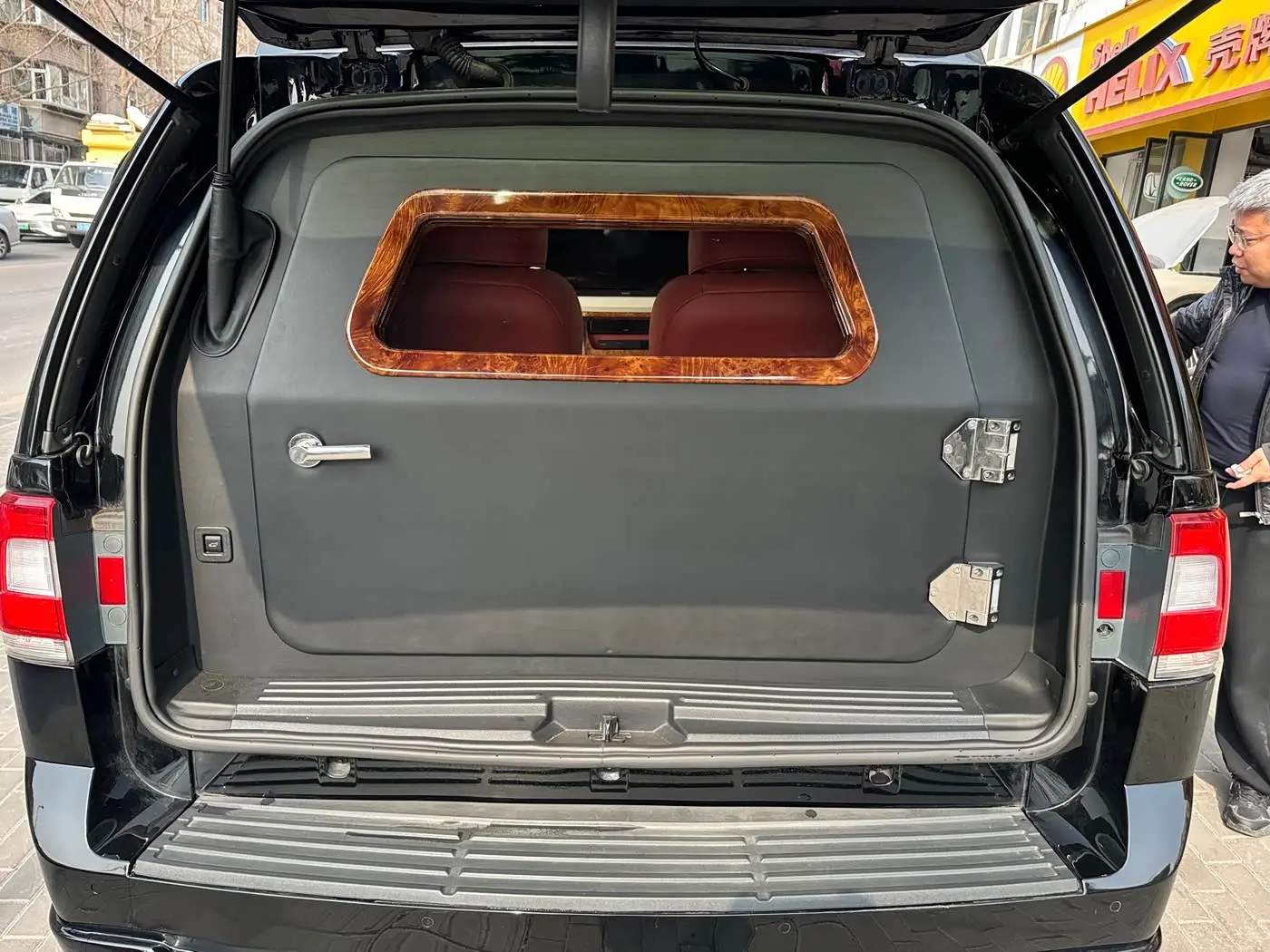 Lincoln Navigator 2018 — Photo 6/9