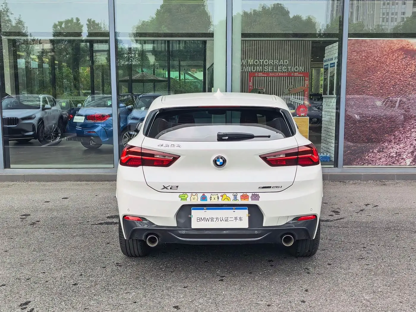 BMW X2 2022 — Фото 3/14