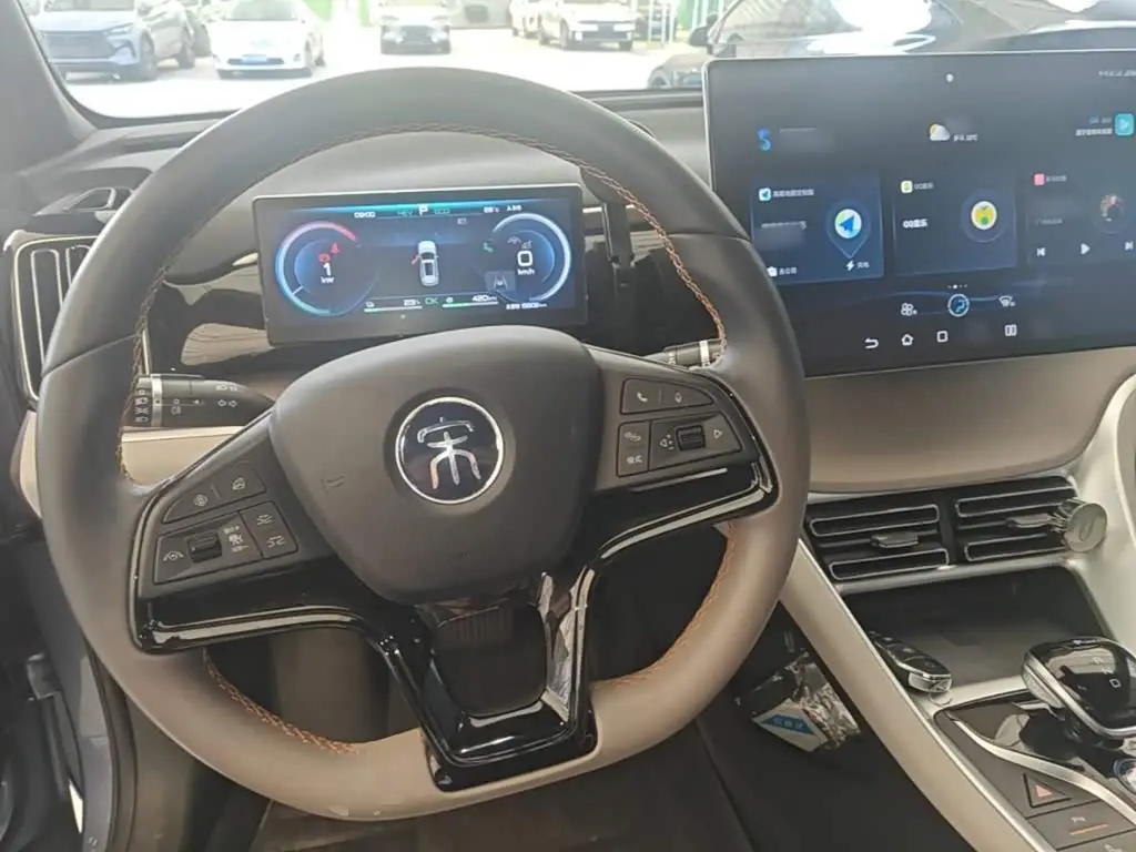 BYD Song Pro New Energy 2023 — Фото 11/20