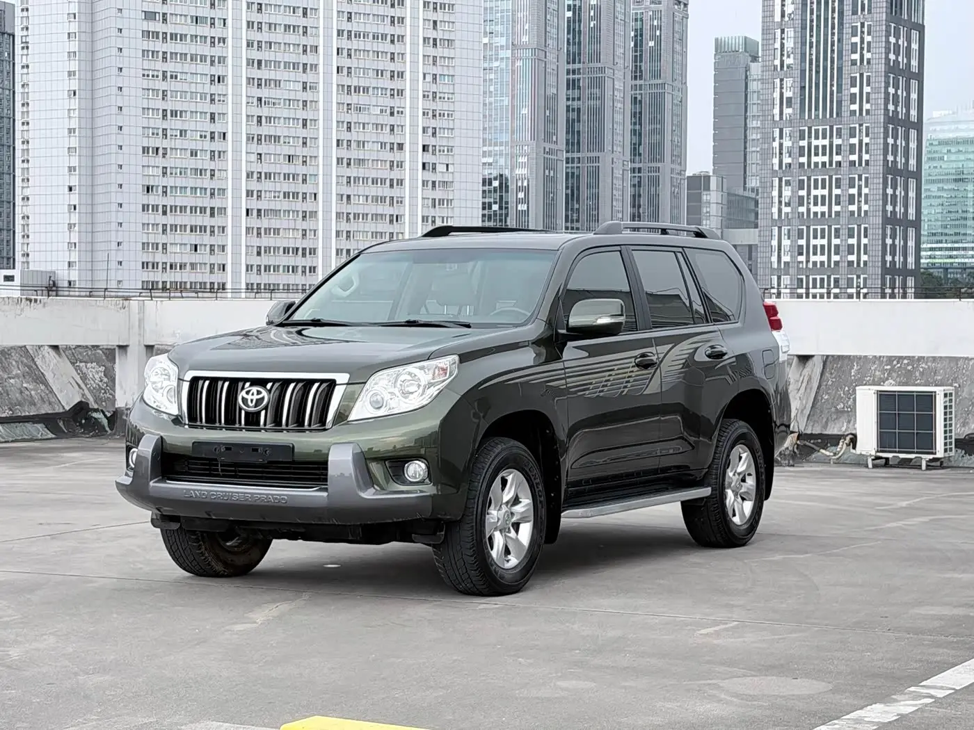 Toyota Prado 2013 — Фото 1/18