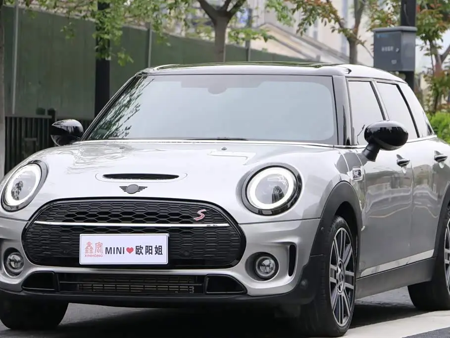 MINI CLUBMAN, 2023