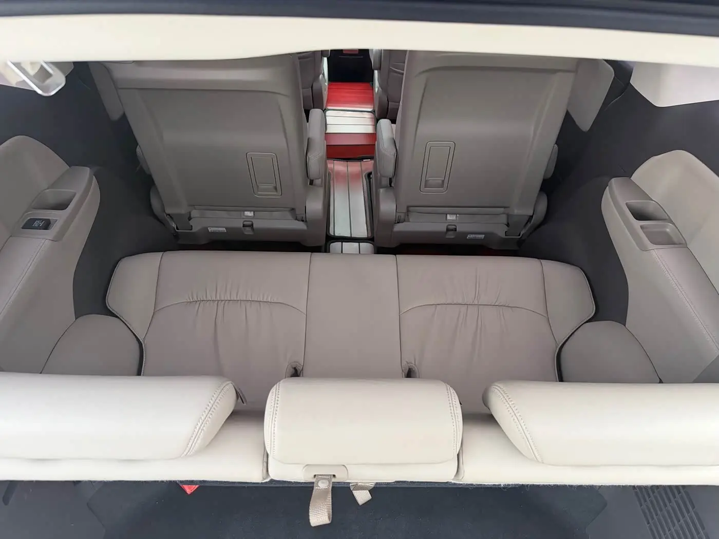 Honda Odyssey 2018 — Şəkil 19/20