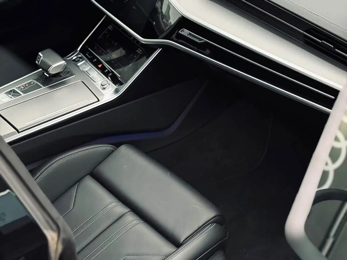 Audi A7 2024 — Photo 5/16