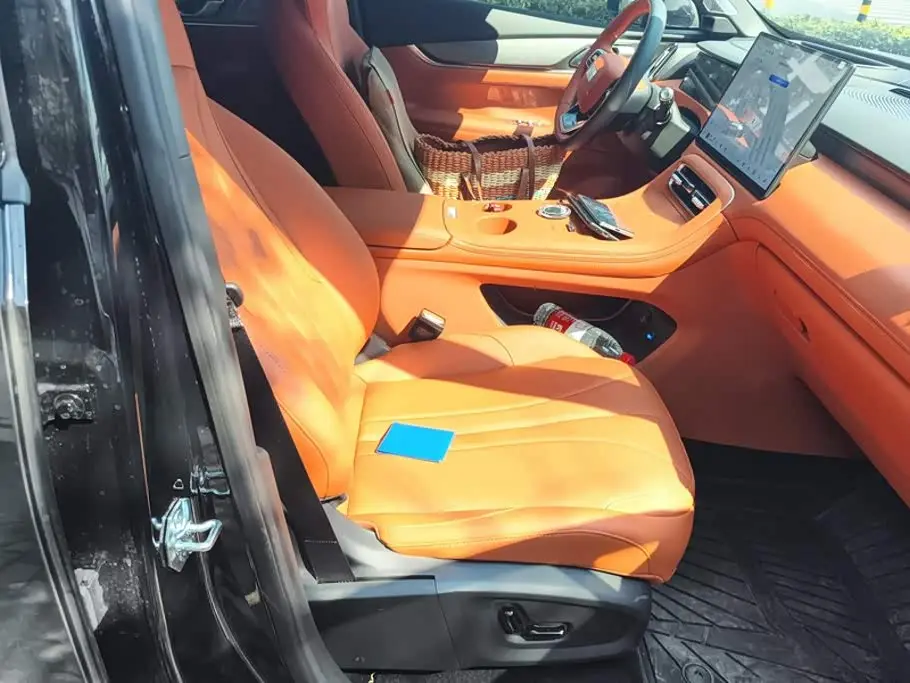 Geely Galaxy Galaxy M7 2026 — Photo 8/16