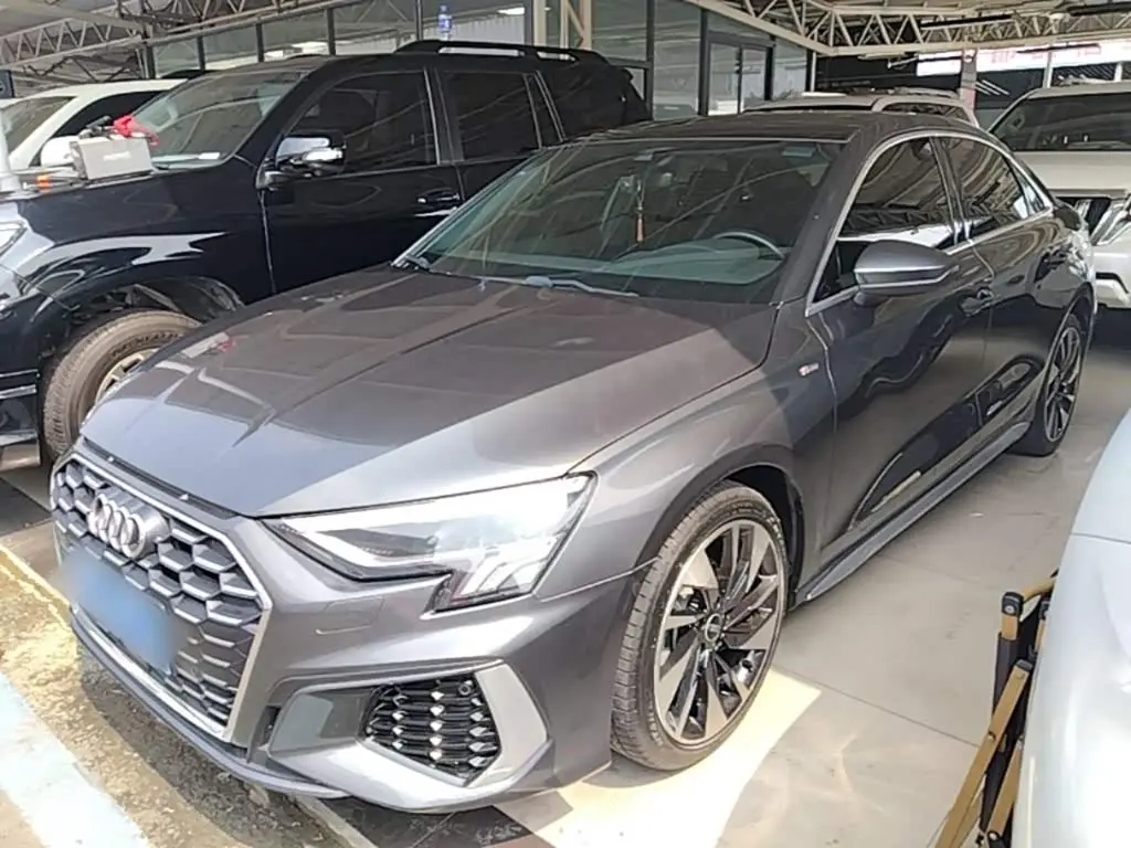 Audi A3 2023 — Photo 1/20