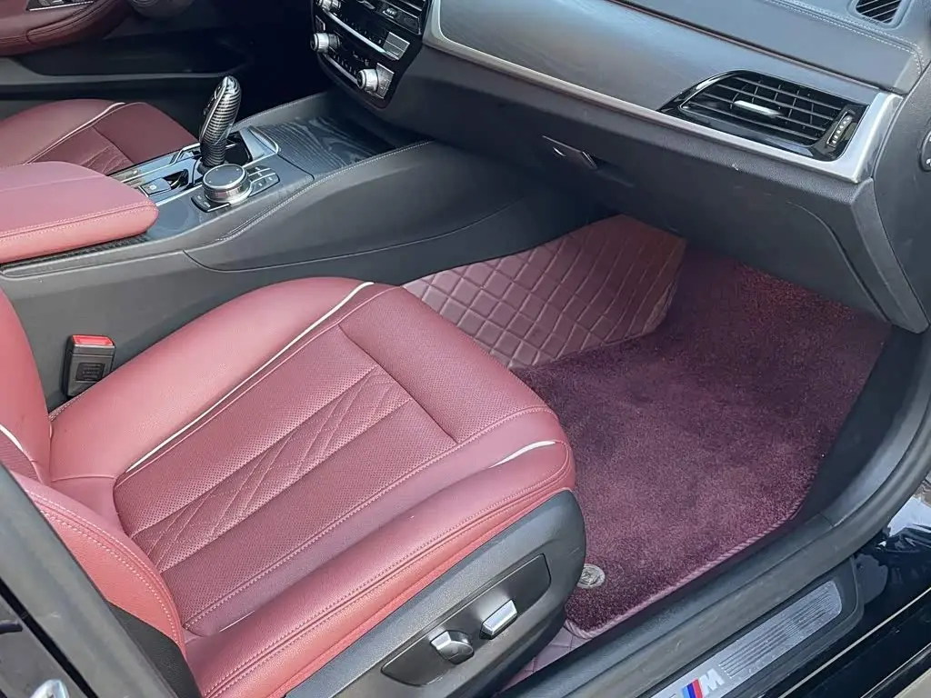 BMW 5 Series 2023 — Photo 13/20