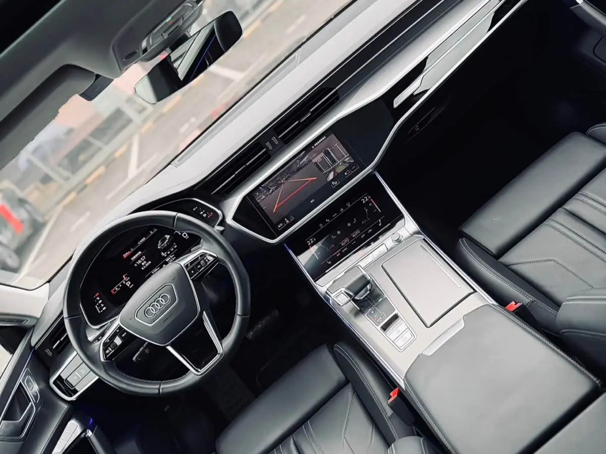 Audi A7 2024 — Photo 3/16