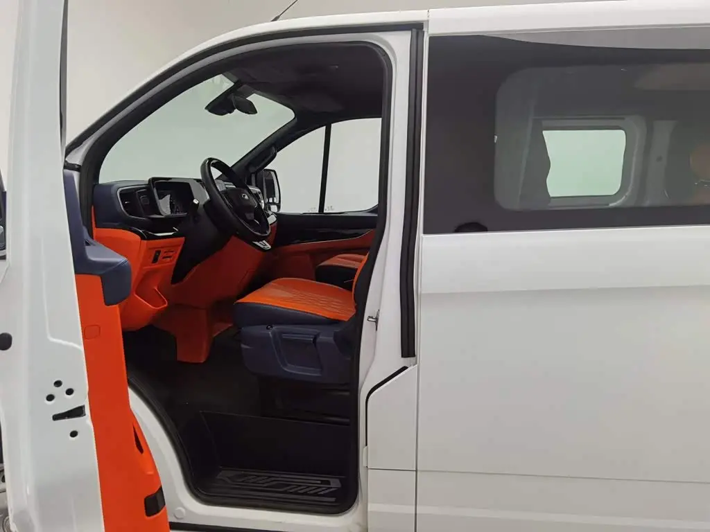 Ford Transit 2023 — Фото 10/20