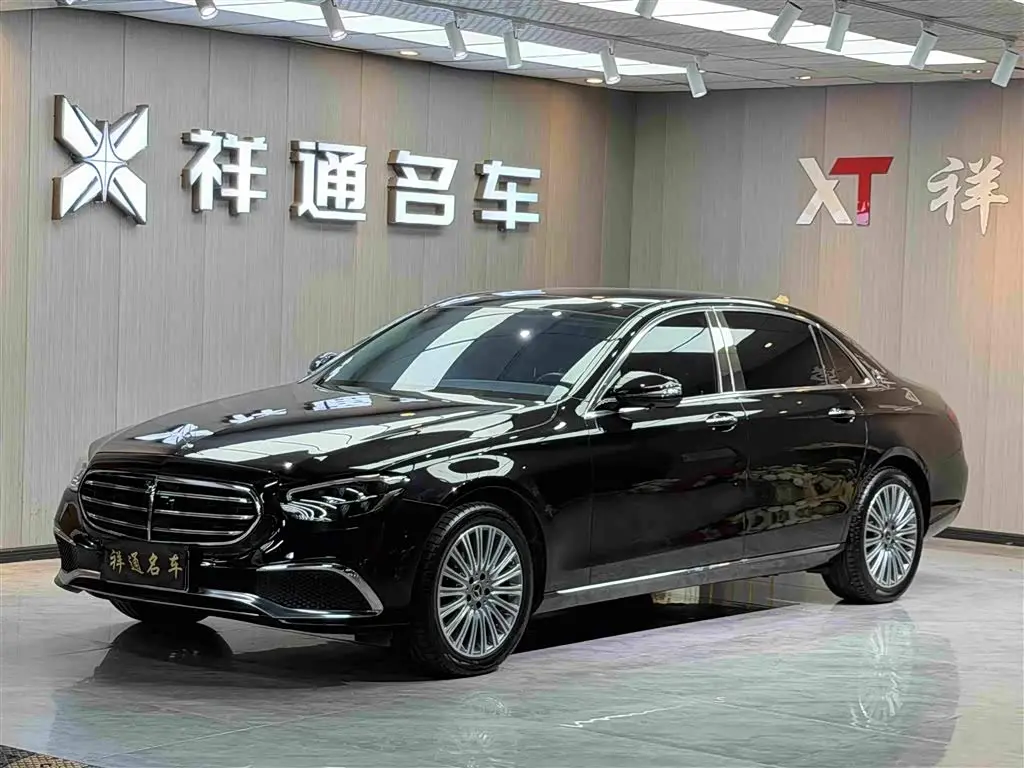 Mercedes-Benz E-Class 2023 — Şəkil 1/19