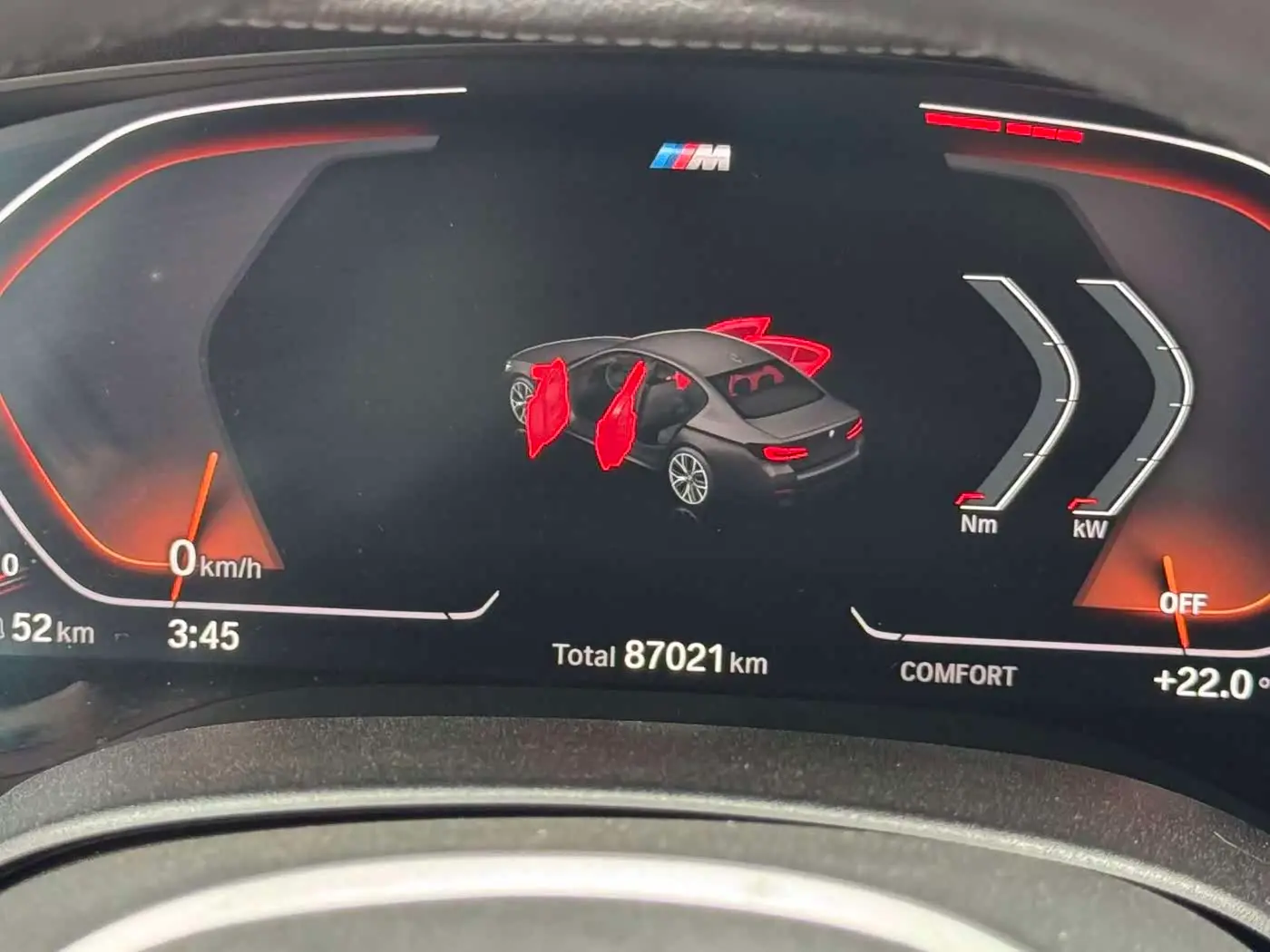 BMW 5 Series 2021 — Photo 13/20