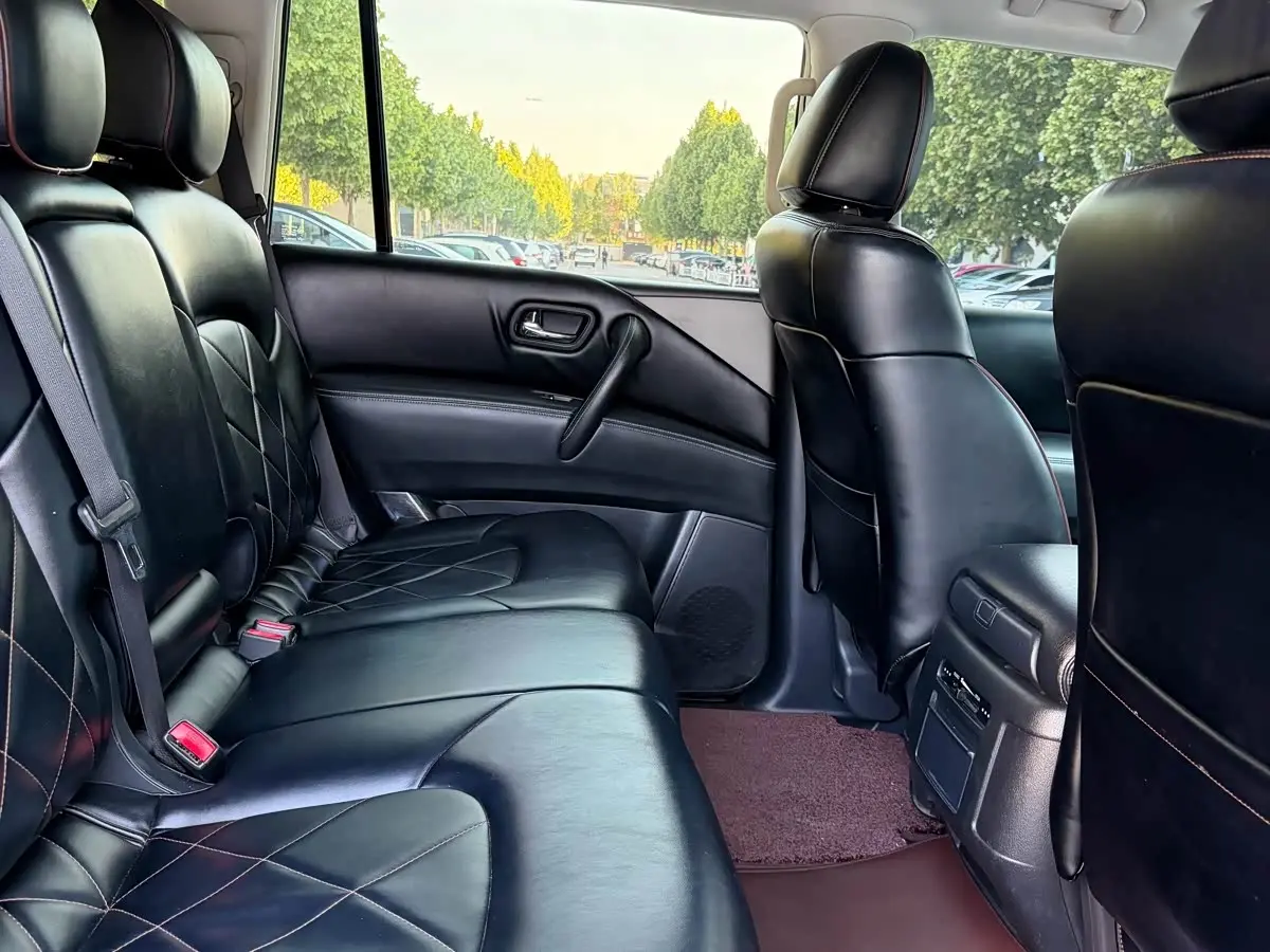 Nissan Patrol 2019 — Şəkil 11/12