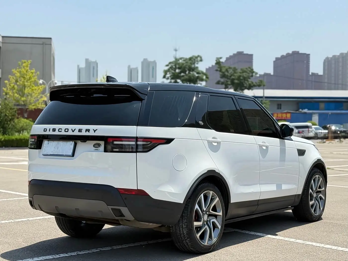 Land Rover Discovery 2019 — Şəkil 10/12