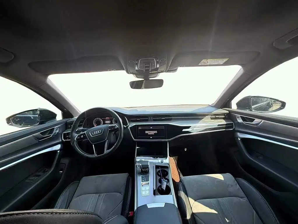 Audi A6L 2023 — Şəkil 5/10