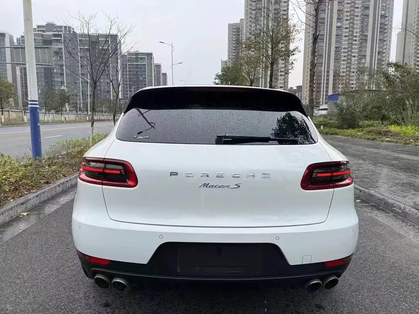 Porsche Macan 2017 — Photo 5/9