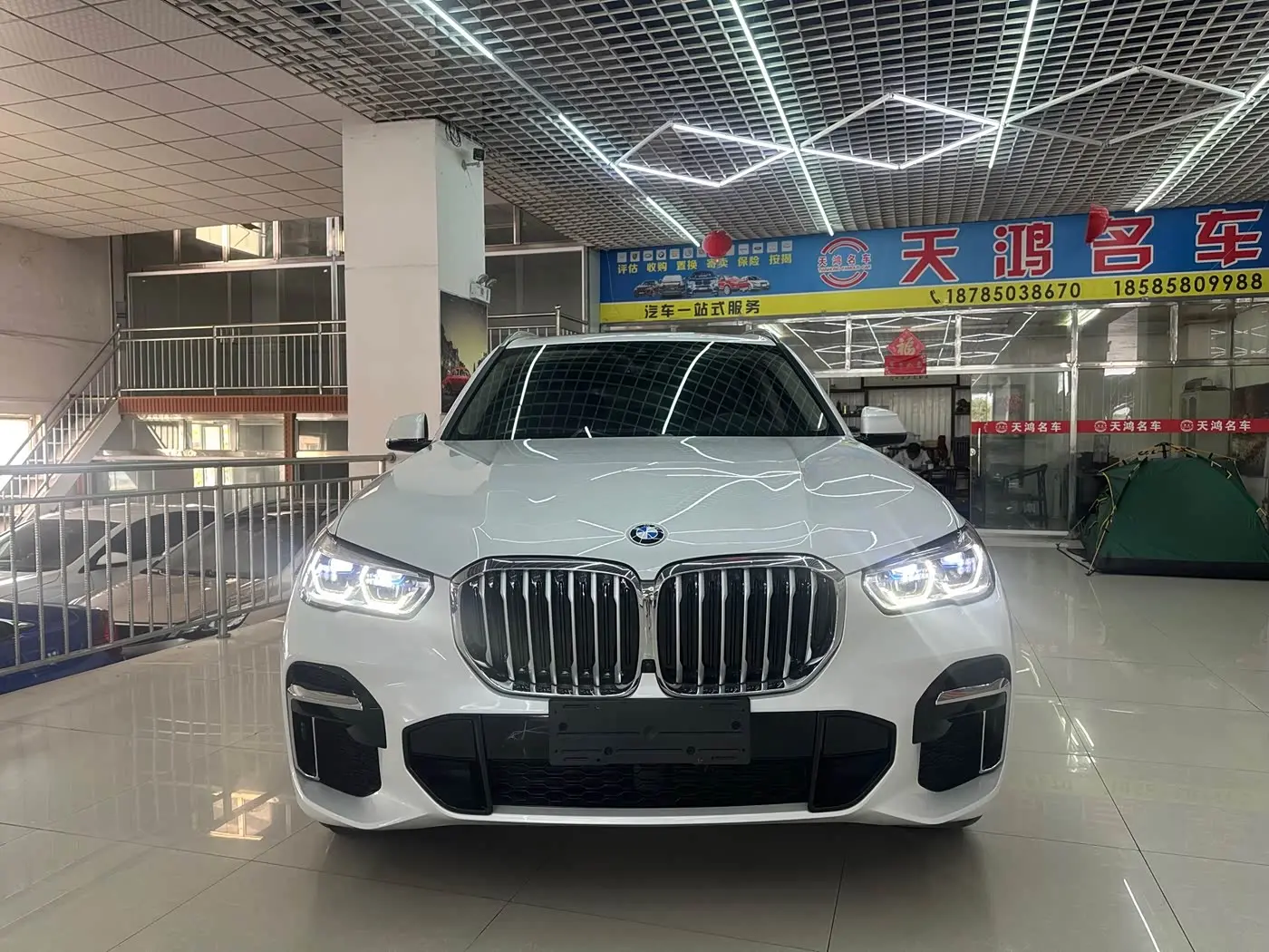BMW X5 2023 — Фото 1/20
