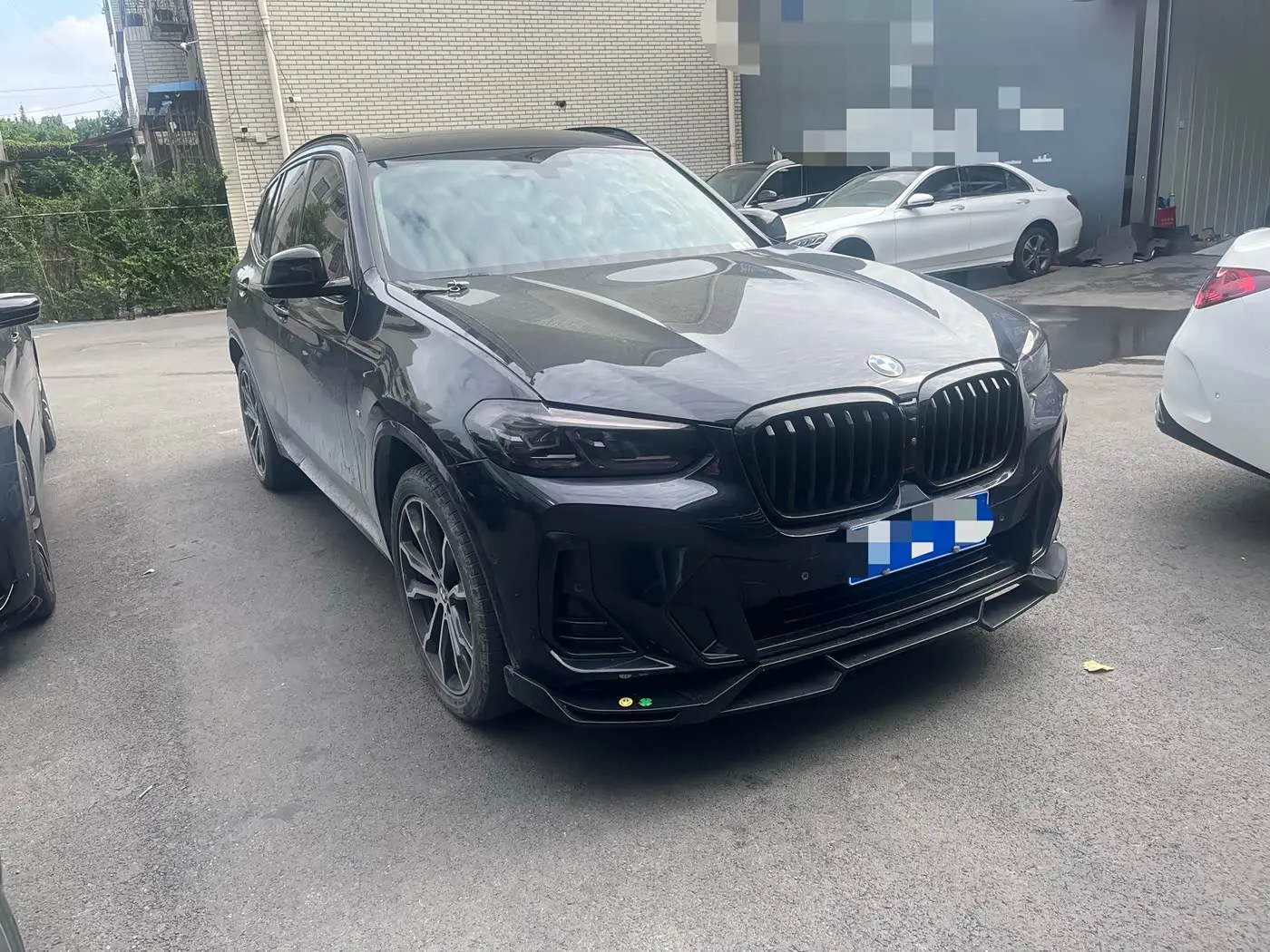 BMW X3 2022 — Фото 3/9