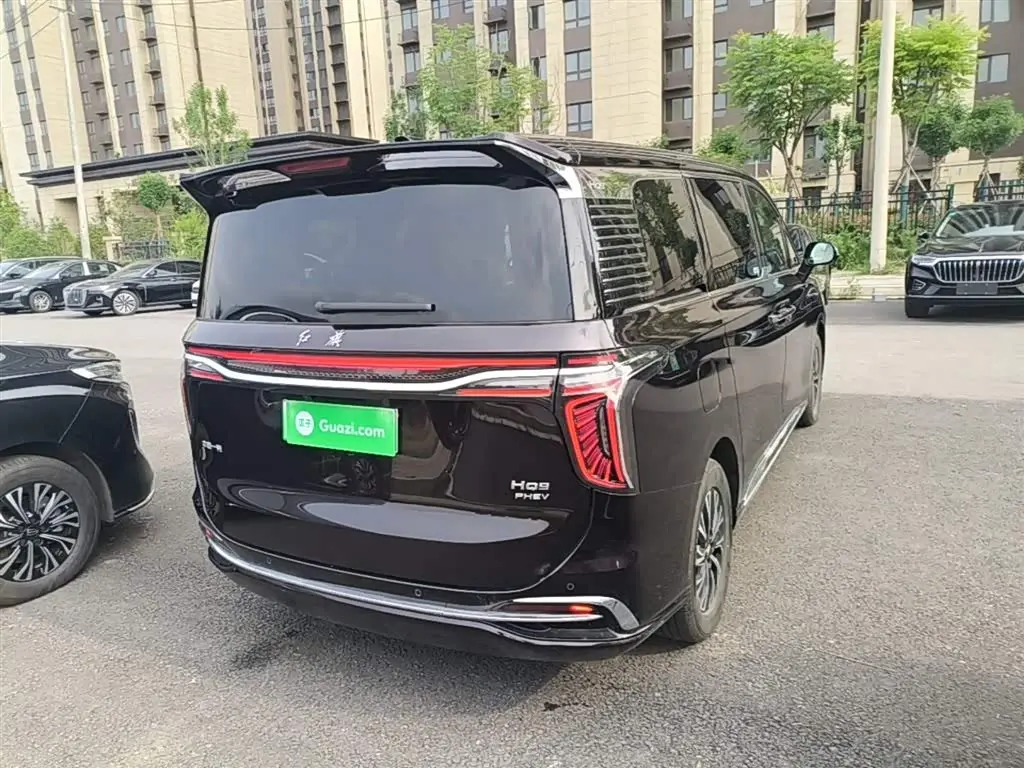 Hongqi HQ9 PHEV 2025 — Şəkil 7/20