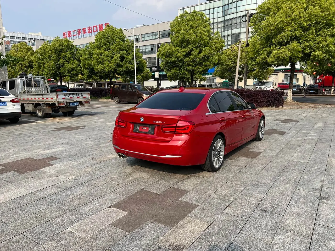 BMW 3 Series 2019 — Фото 13/15